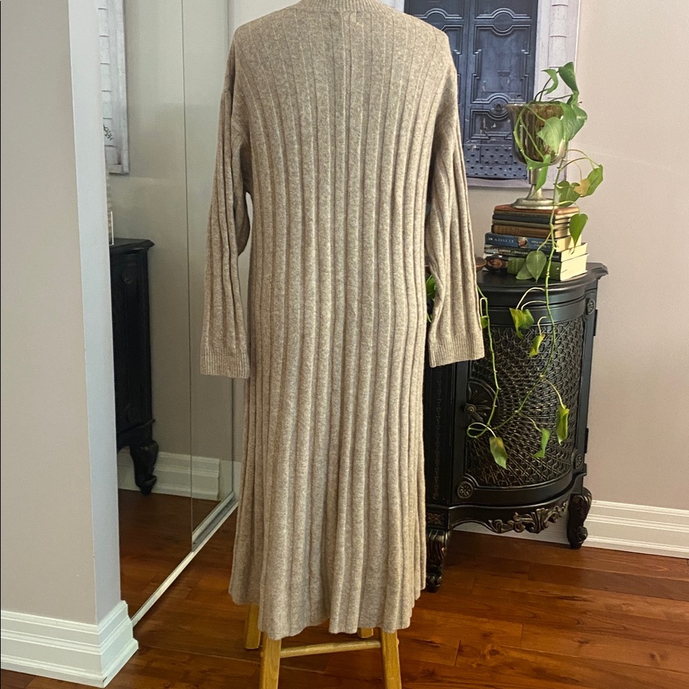 H&M wool blend light brown long dress ladies size M - Picture 2 of 6